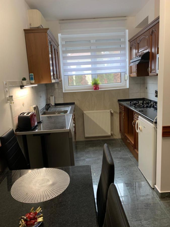 Konig Apartman Heviz Ngoại thất bức ảnh